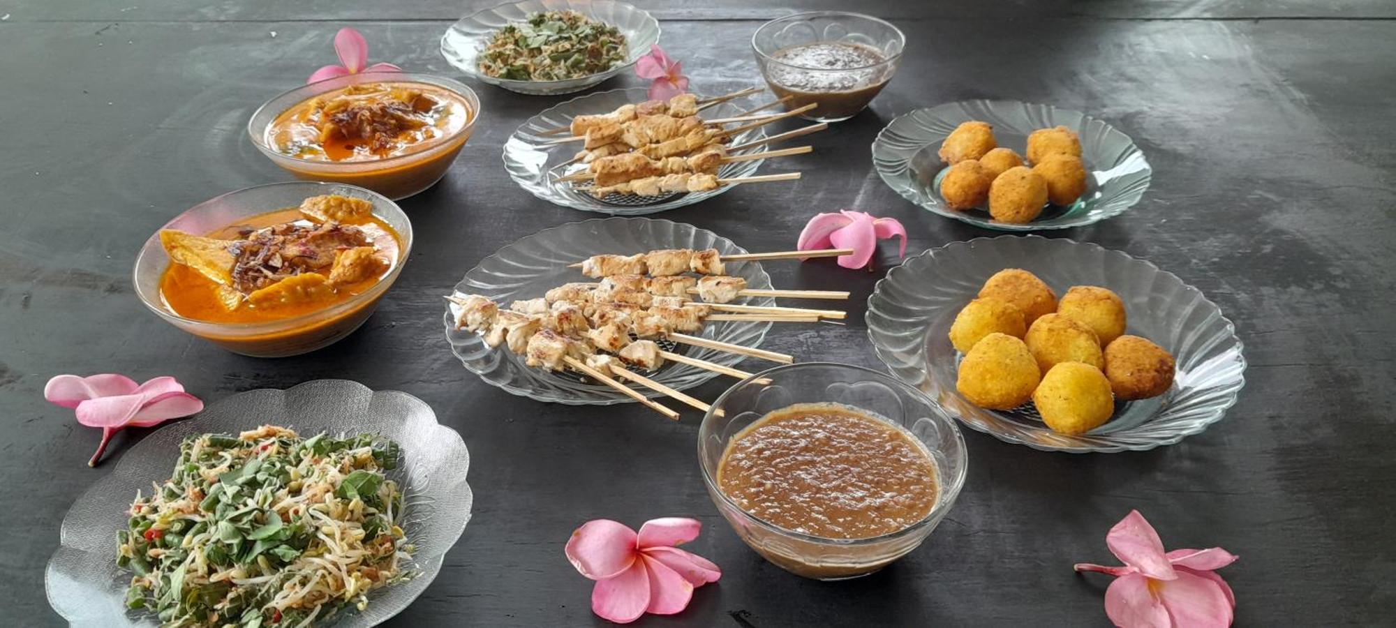 Indah Homestay And Cooking Classes Senggigi Buitenkant foto