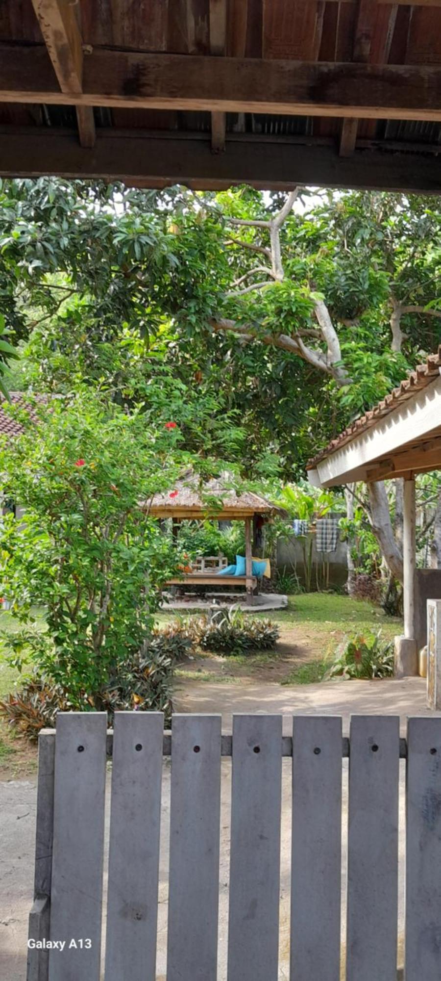 Indah Homestay And Cooking Classes Senggigi Buitenkant foto