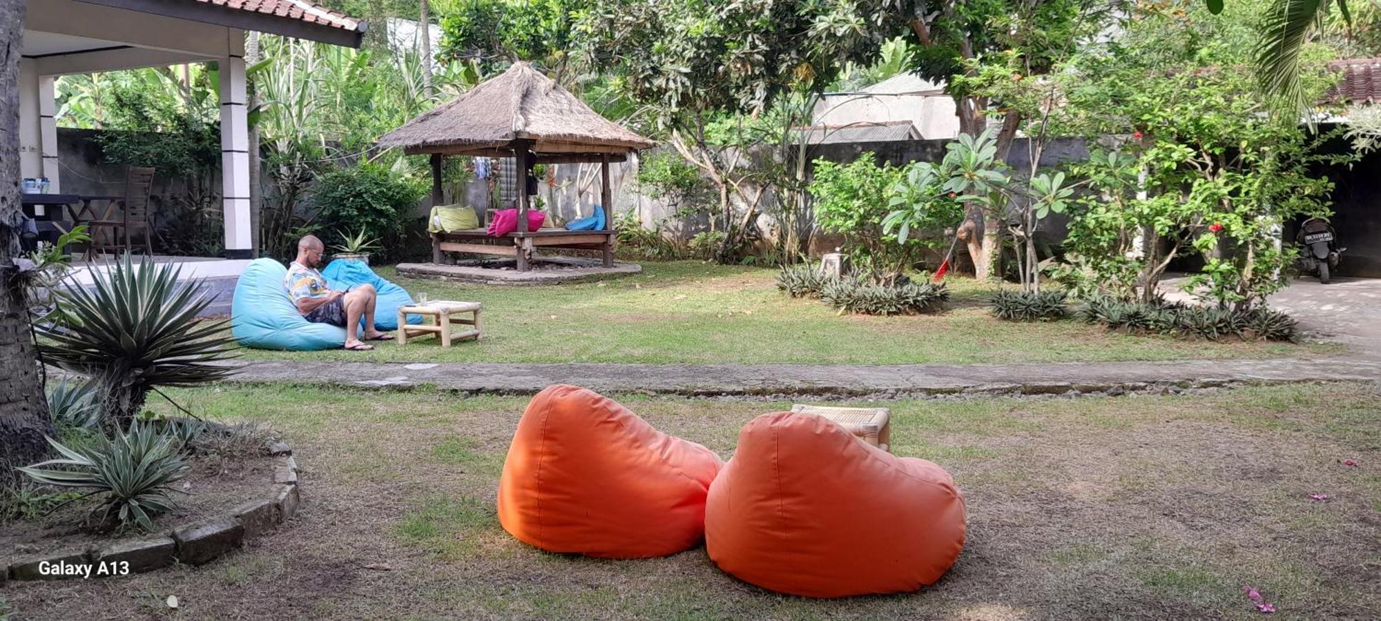 Indah Homestay And Cooking Classes Senggigi Buitenkant foto