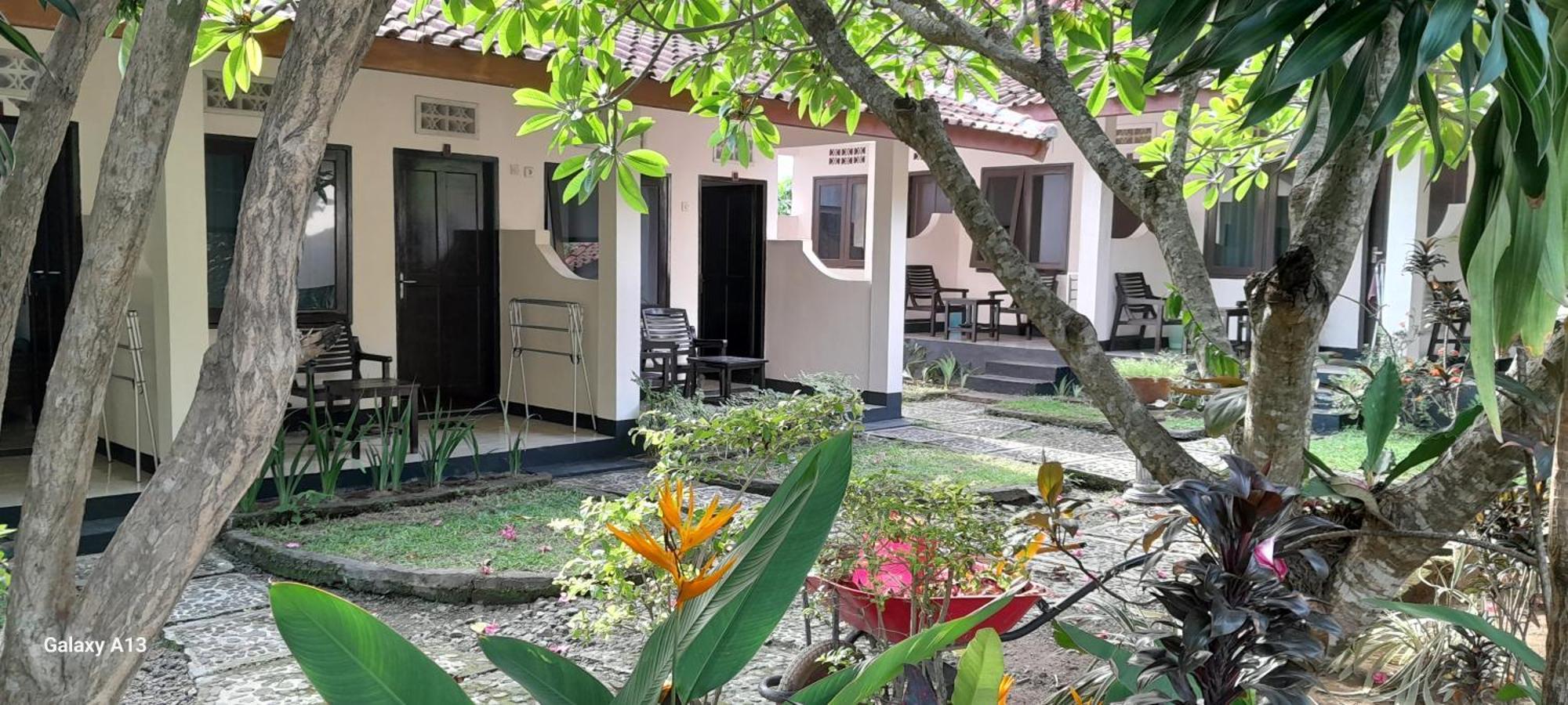 Indah Homestay And Cooking Classes Senggigi Buitenkant foto