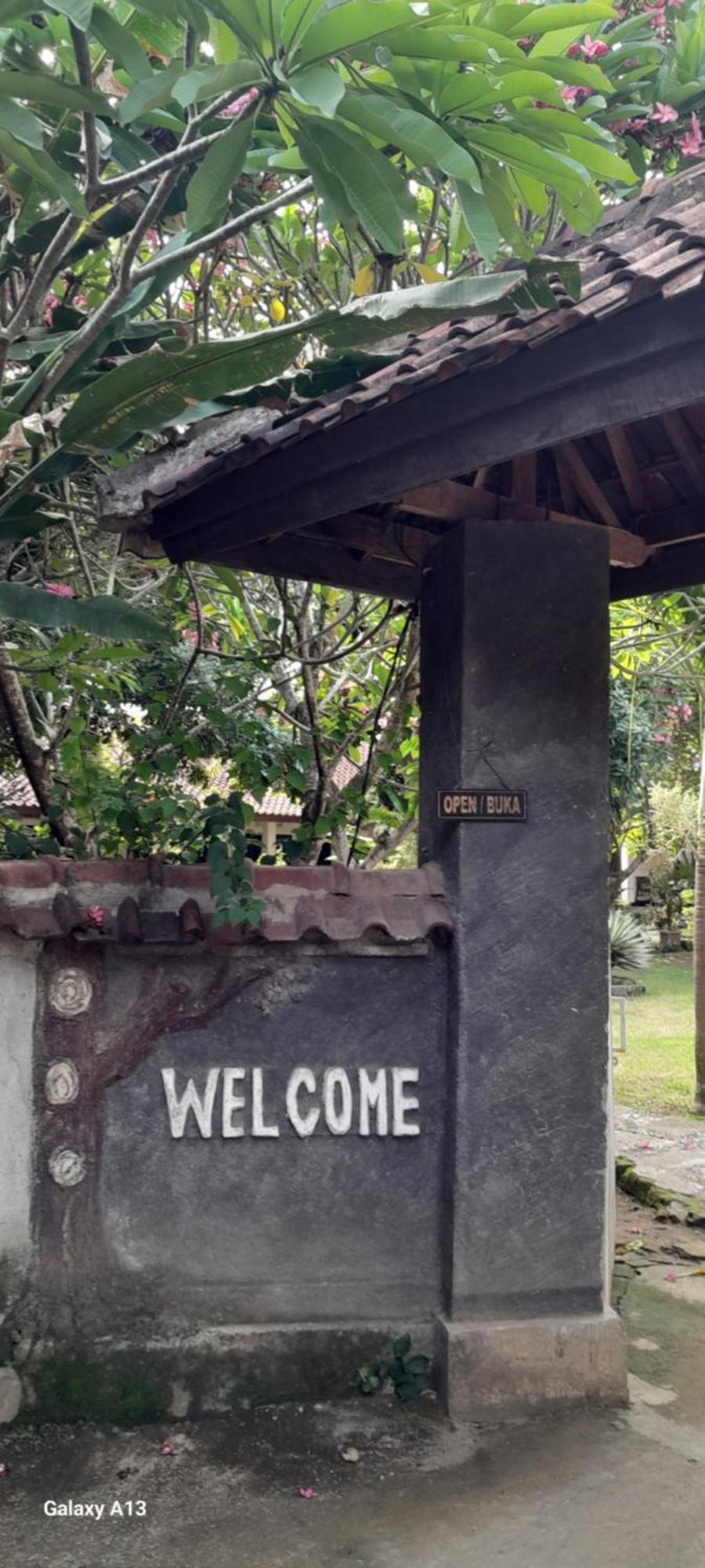 Indah Homestay And Cooking Classes Senggigi Buitenkant foto