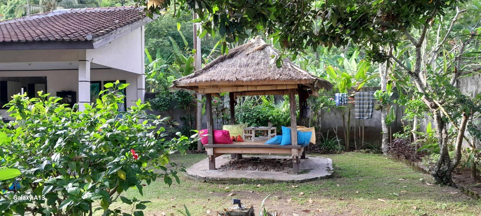 Indah Homestay And Cooking Classes Senggigi Buitenkant foto