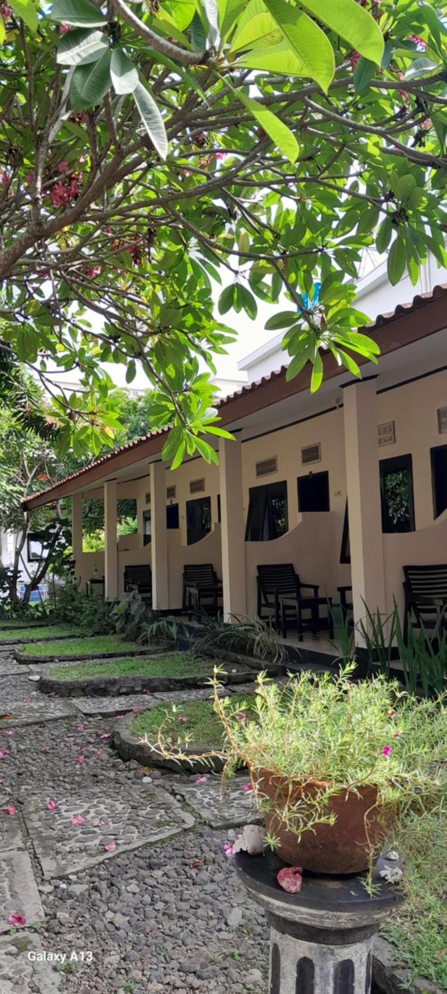 Indah Homestay And Cooking Classes Senggigi Buitenkant foto